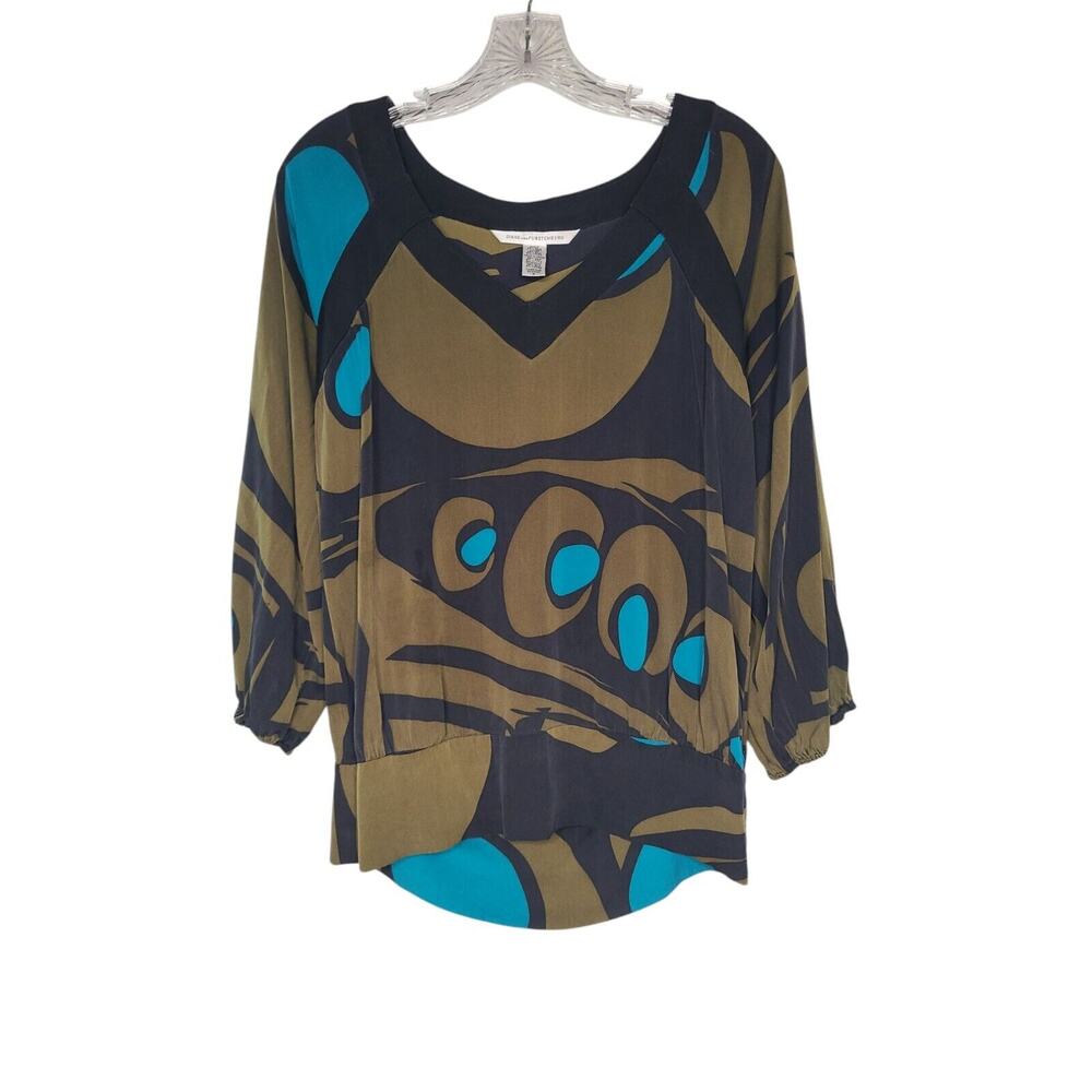 Diane Von Furstenberg Green Blue Black Geometric Silk V-Neck Top Size 4 Blouse